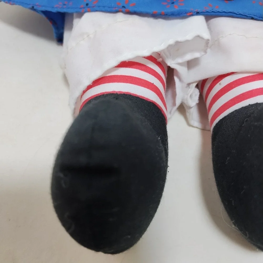 Raggedy Ann Russ Applesauce Brand 16 Inch Plush Stuffed Doll‎ Yarn Hair